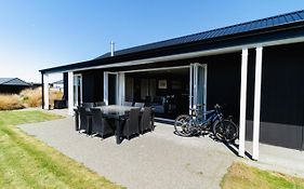Mountain Vista Retreat - Apartment 2